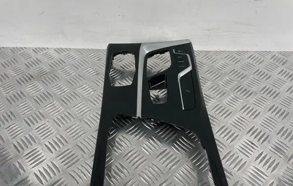 BMW 5 G30 G31 G38 Gear shifter surround trim plastic 8071621