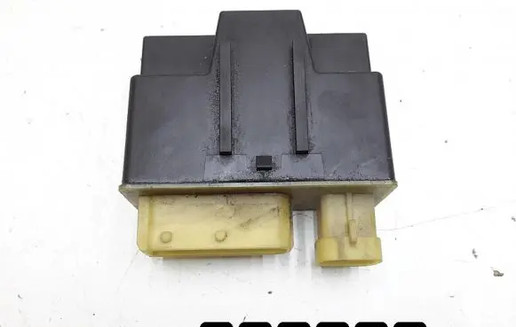 Coolant fan relay