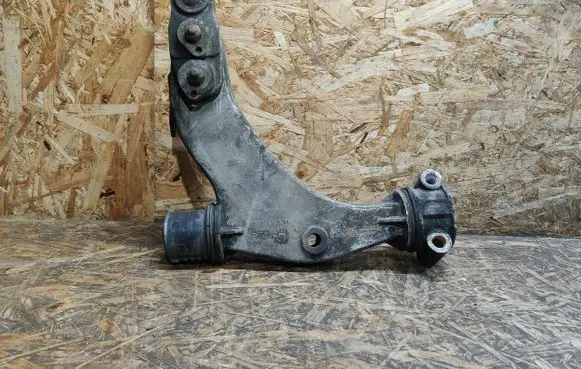 Porsche 928 Front lower control arm/wishbone 92834141306