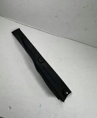 Mazda CX-5 Front arch trim 