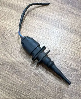 BMW 3 E90 E91 Outside/exterior temperature sensor 6936953 1718555