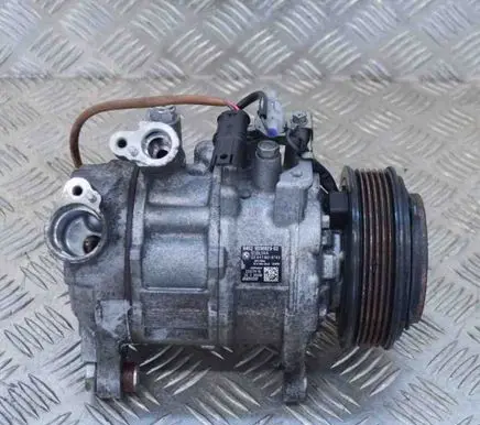 BMW 4 F36 Gran coupe Air conditioning (A/C) compressor (pump) 9330829