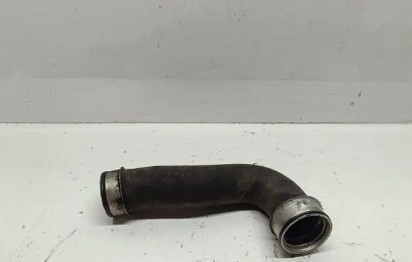 Volkswagen Golf V Intercooler hose/pipe 1k0145834L