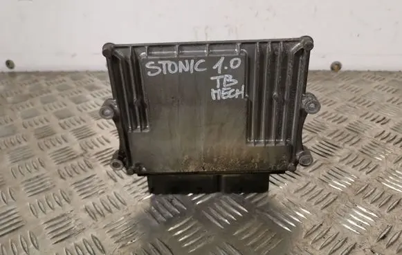 KIA Stonic Engine control unit/module 3912804047