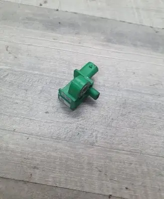 Volkswagen Touran II Airbag deployment crash/impact sensor 5K0959351 5WK44000