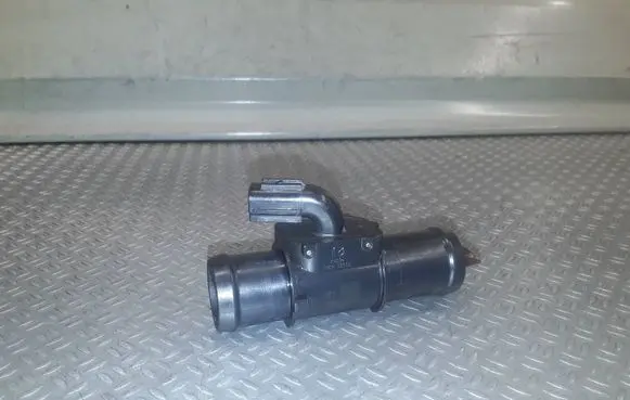 Mazda 6 Breather hose sensor SH0213110