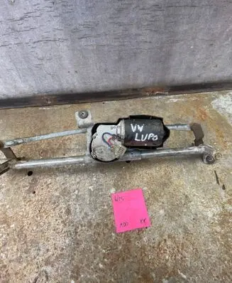 Volkswagen Lupo Front wiper linkage and motor 