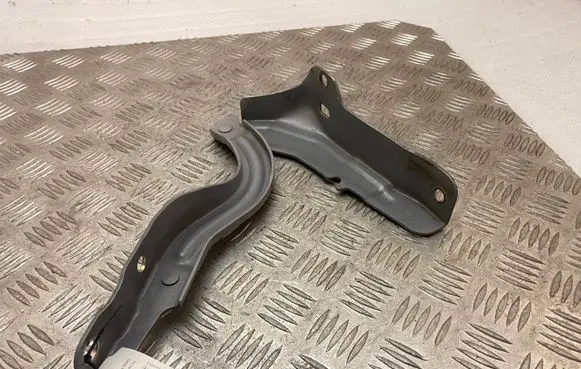 Hyundai Santa Fe Engine bonnet/hood hinges