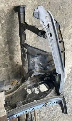 Volkswagen Touareg I Front quarter panel