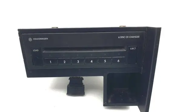 Volkswagen Touran I CD/DVD changer 1T0035110A