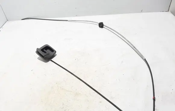 Volvo S60 Engine bonnet (hood) release handle 30634786