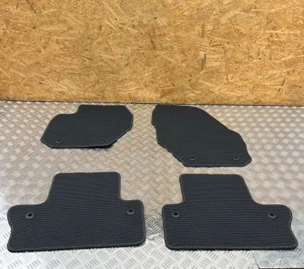 Volvo V60 Car floor mat set 31426037
