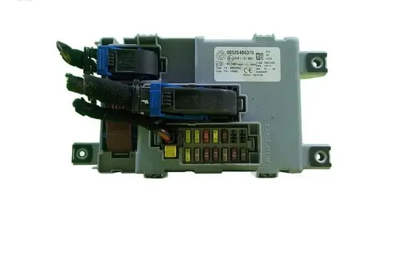 Fiat Panda III Fuse box set 00520486370 BEZPIECZNIKOW