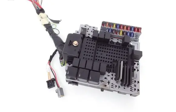 Volvo XC90 Fuse module 9401802 186838744 0812362