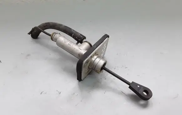 KIA Ceed Clutch master cylinder NOCODE