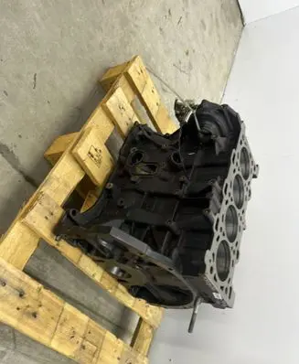 Renault Master III Engine block M9TB870