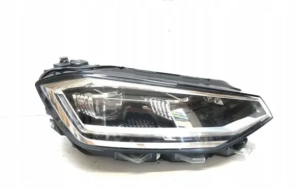 Volkswagen Golf Sportsvan Headlight/headlamp 517941036A