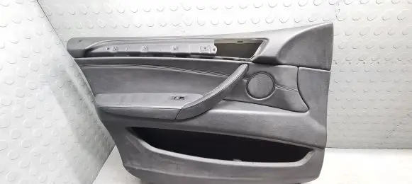 BMW X5 E70 Front door card panel trim 6196202