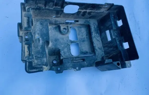 Opel Meriva B Battery box tray 13312806