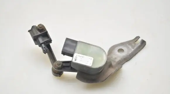 Audi Q7 4L Air suspension front height level sensor 7L0616214B