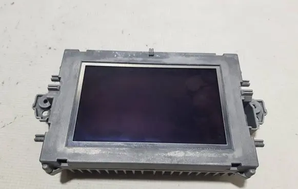 Mercedes-Benz E W212 Screen/display/small screen 2129008707KDDE A2129008707