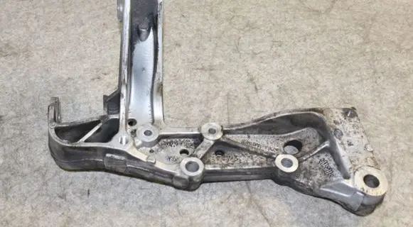 Volkswagen Touran II Other front suspension part 1K0199296E