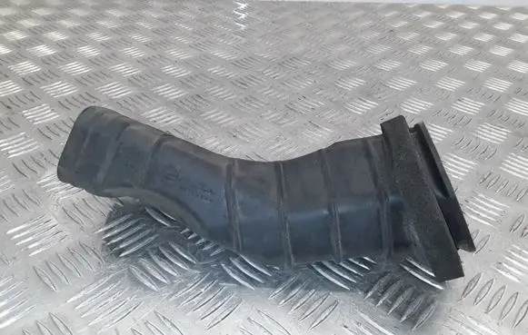 Honda Civic Air intake hose/pipe