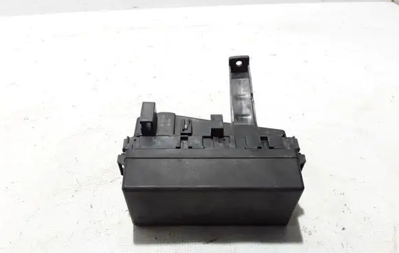 Nissan Pathfinder R51 Fuse module 63564624