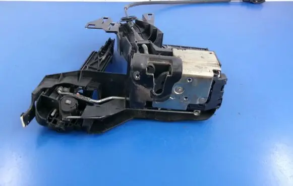 Ford Fiesta Front door lock 2S51B219A65BH