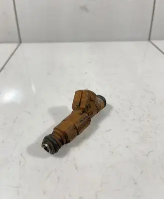 Volvo XC90 Fuel injector 9186340 0280155831