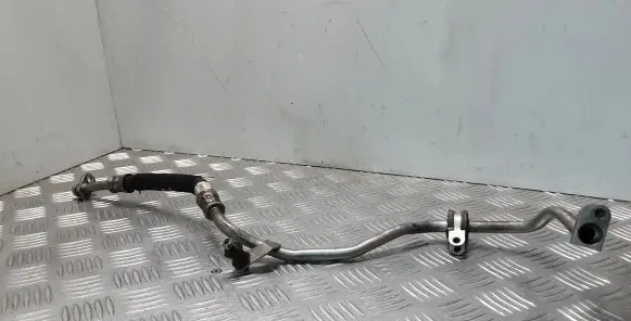 BMW 7 F01 F02 F03 F04 Active stabilizer tube/hose 6778506