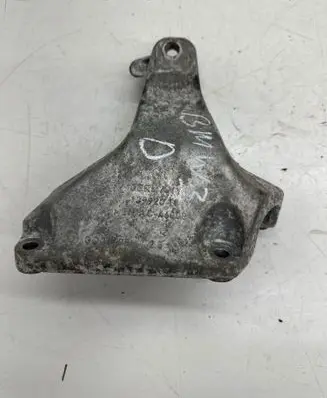 BMW 3 F30 F35 F31 Generator/alternator bracket 13992010