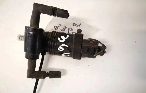 Dodge Caliber Windscreen/windshield washer pump 05152075ac