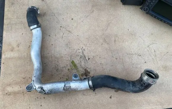 Volkswagen Golf V Intercooler hose/pipe 1K0145828C 1K0145762T
