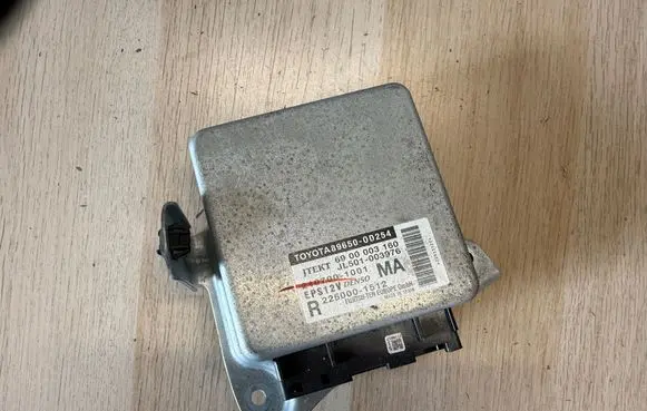 Toyota Yaris Other control units/modules 896500D254