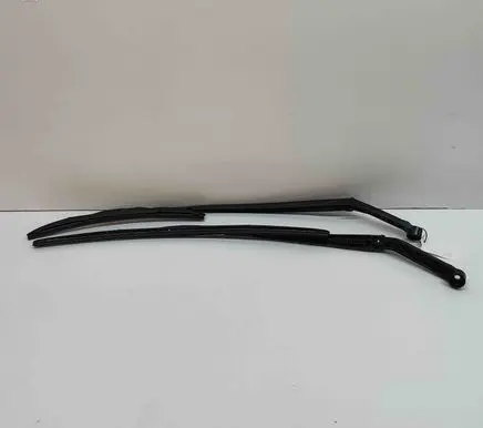 Toyota bZ4X Windshield/front glass wiper blade 8522142260 8521242200