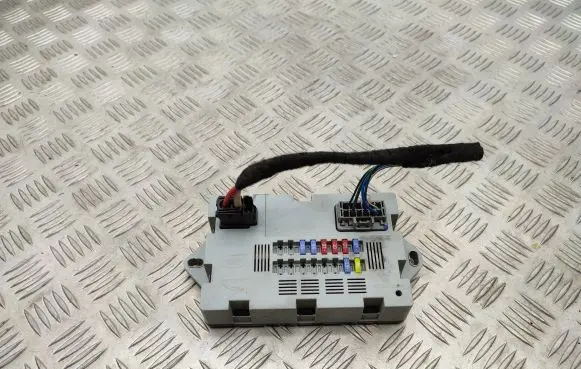 Jaguar XE Fuse module CPLA14Q073AA