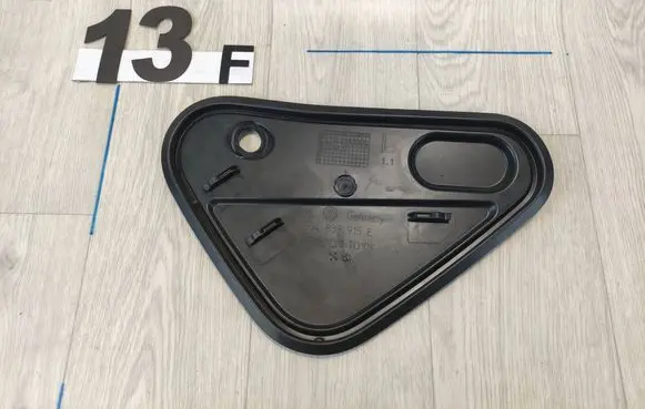 Volkswagen Golf VII Other rear door trim element 5G4839915E