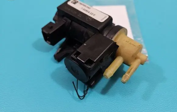 Renault Megane III Turbo solenoid valve 701814120 IMPRK1461905