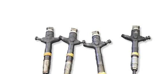 Toyota Avensis T250 Fuel injector 236700G010