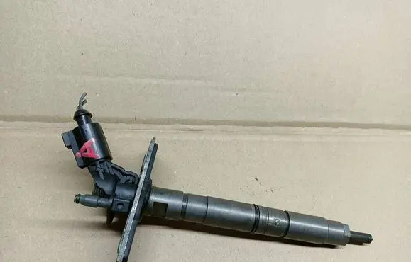 Audi Q5 SQ5 8R Fuel injector 059130277BE