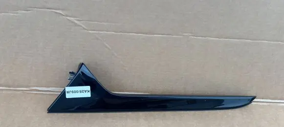 Audi A6 S6 C8 4K Tailgate trim 4K9854871