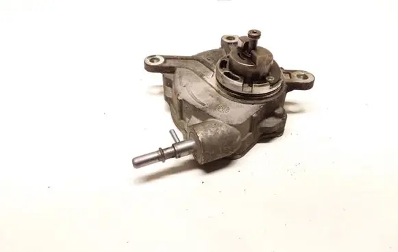 Toyota Avensis T250 Vacuum pump