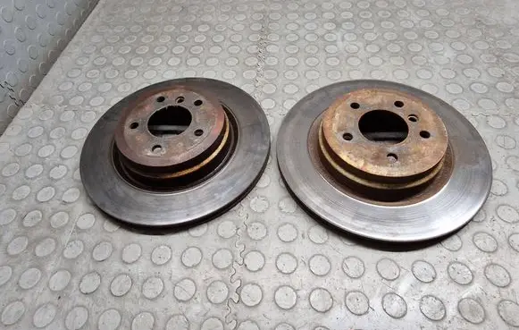 BMW 3 E92 E93 Rear brake disc 6855004