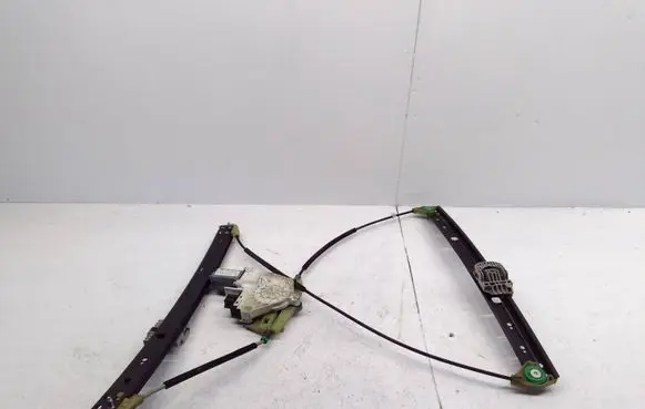 Audi Q7 4L Front door window regulator with motor 4L0959801B