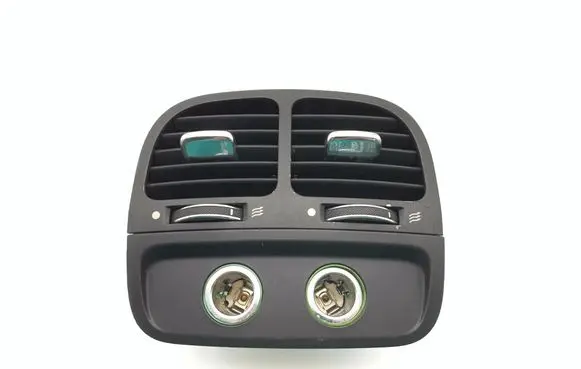 Jaguar XJ X350 Rear air vent grill 2W9319C570B