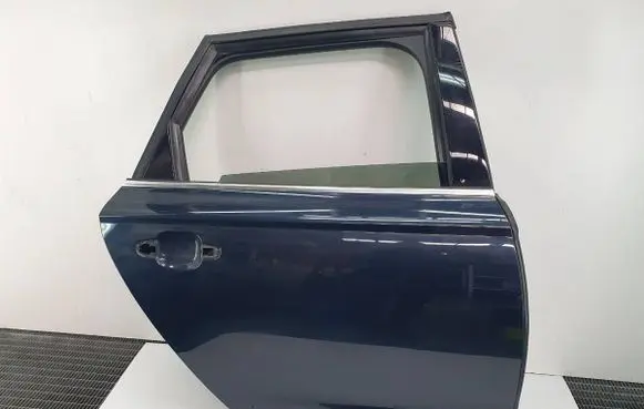 Audi A6 Allroad C7 Rear door 