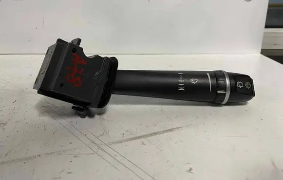 Volvo V70 Wiper control stalk 30739217 06W24D