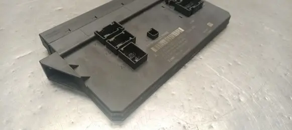 Mercedes-Benz Sprinter W906 SAM control unit A9065453101
