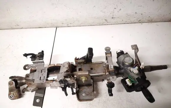Nissan Primera Steering wheel axle